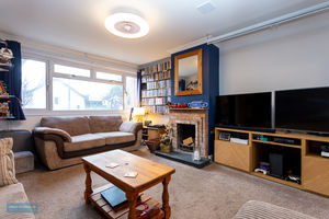 Sitting Room- click for photo gallery